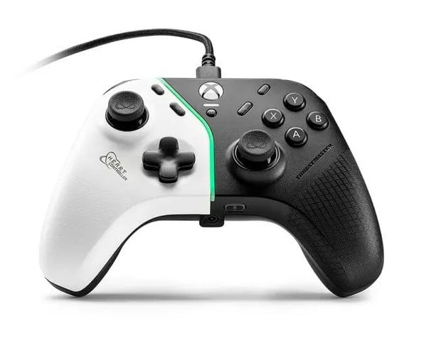 Thrustmaster's New 'HEART' Xbox Controller Is Focused On Eliminating Stick Drift Entirely 3