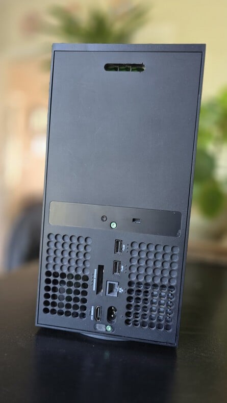 Xbox Series X: How To Open And Clean The Dust 29