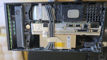 Xbox Series X: How To Open And Clean The Dust 7