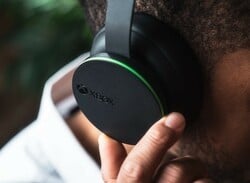 The New Xbox Wireless Headset Allows You To Pair Your Phone And Xbox At The Same Time