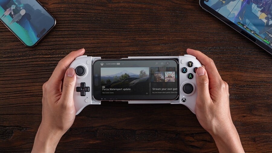 8BitDo’s Official New Xbox Mobile Controller Includes Hall Effect Sticks & Triggers