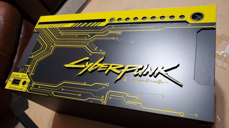 Random: This Custom Cyberpunk 2077 Xbox Series X Is A Thing Of Beauty