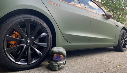 Check Out This Awesome Halo Themed Tesla Model 3
