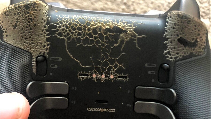 Random: ¿qué pasó con este controlador?  Los fanáticos de Xbox están tratando de resolverlo.