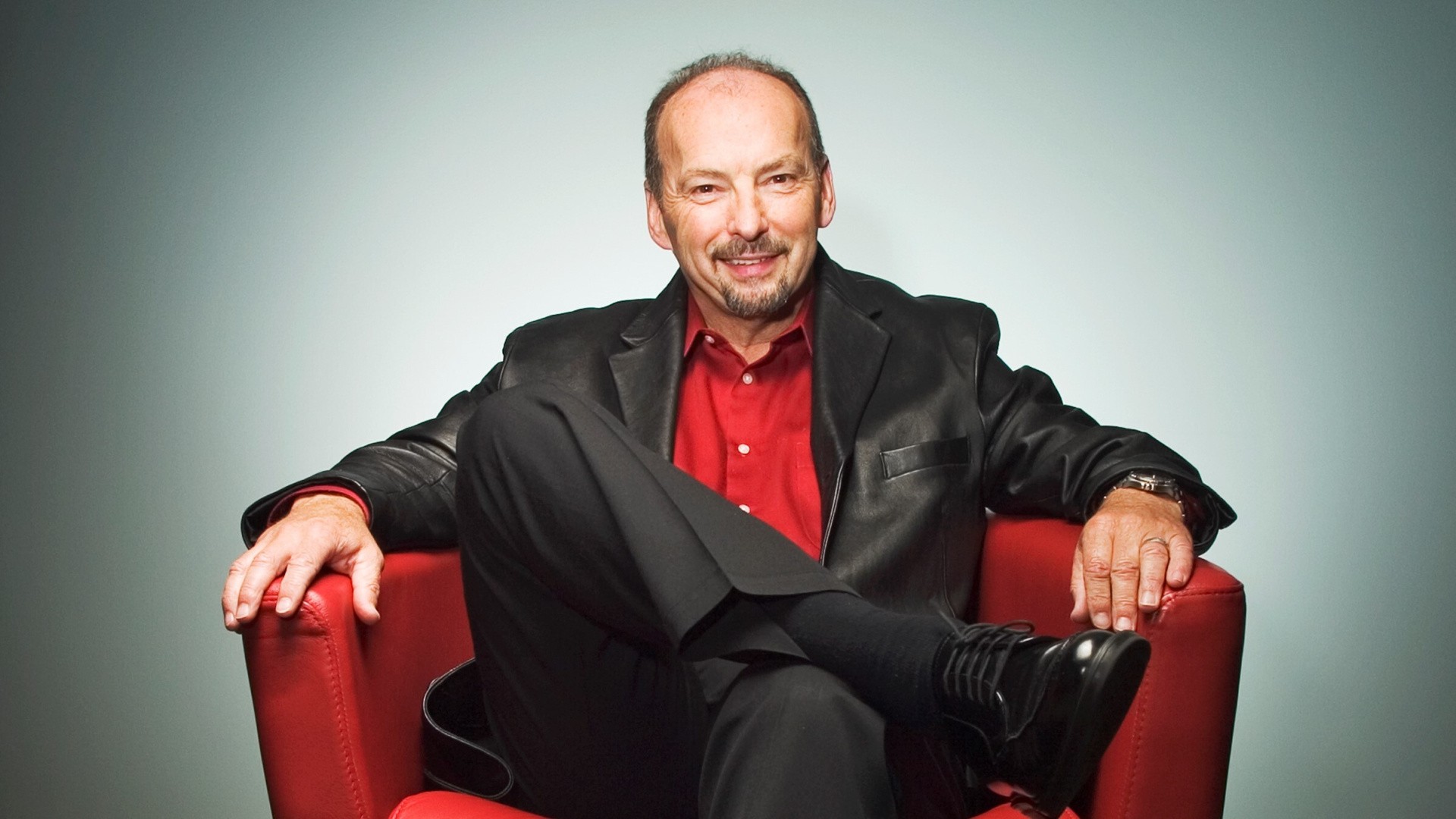 'I Think She'll Be Fine' - Xbox Legend Peter Moore Reveals His Advice For Asha Sharma