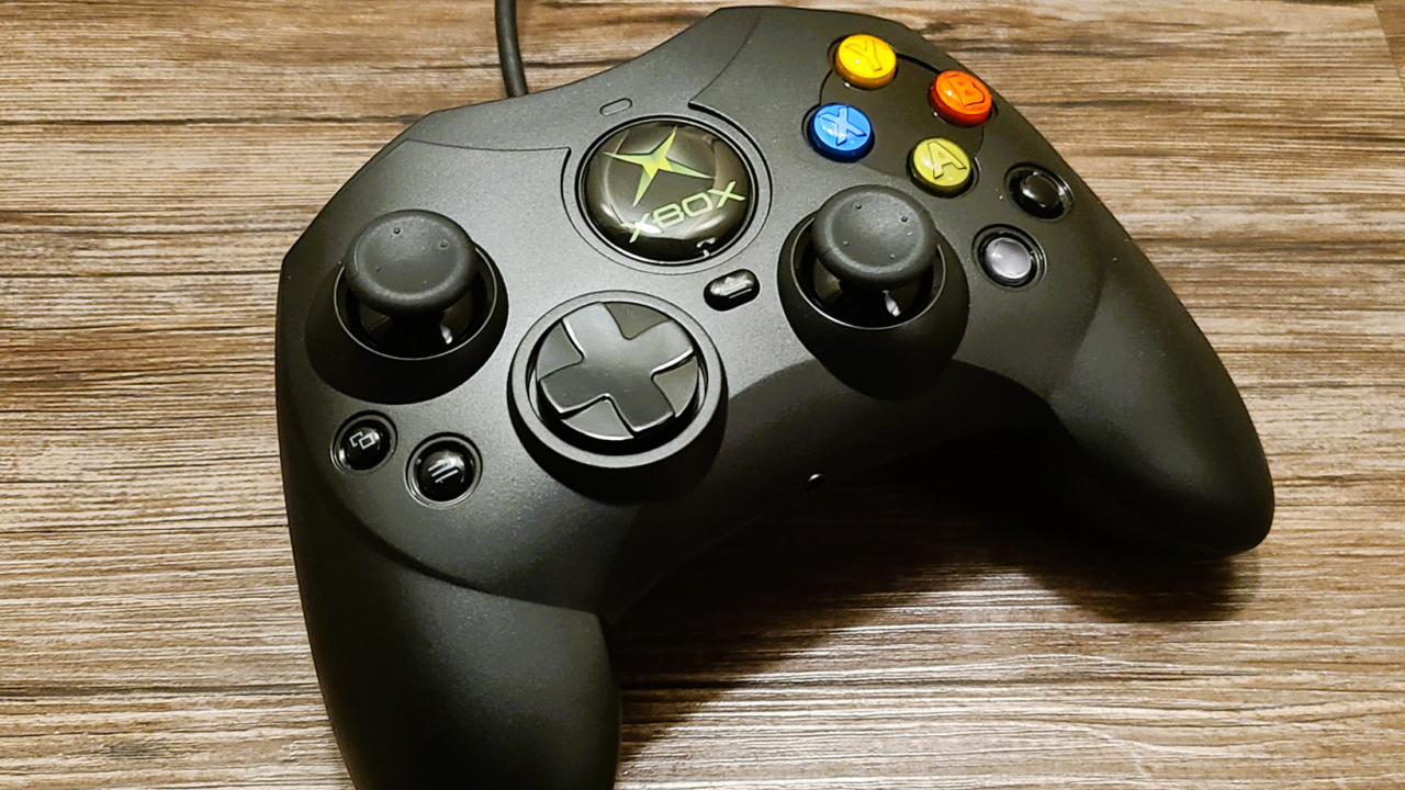 The Original Xbox 'S Controller' Is Being Remade By Hyperkin