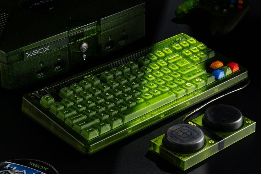 This Gorgeous Xbox Mouse & Keyboard Set Launches Next Month2