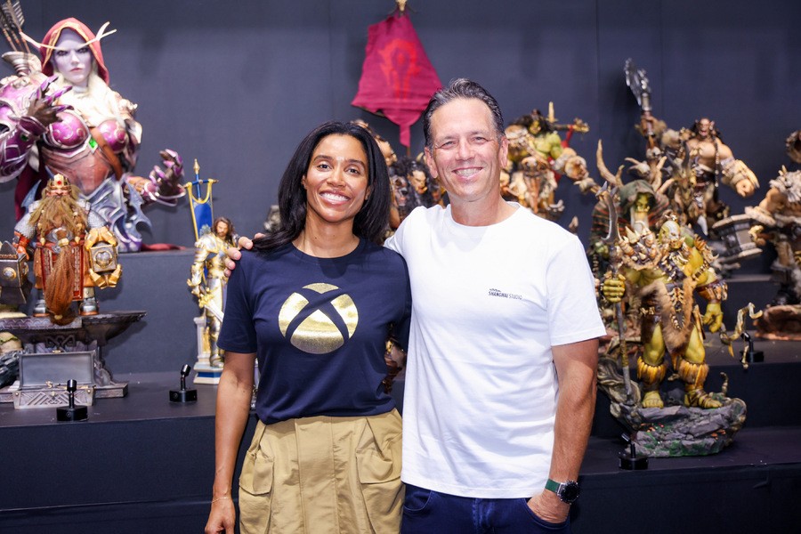 Xbox's Phil Spencer & Sarah Bond Make Surprise Appearance At ChinaJoy 2025 1