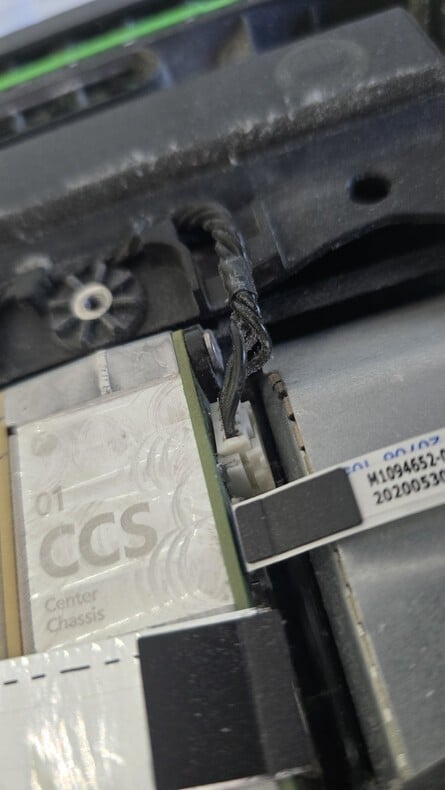 Xbox Series X: How To Open And Clean The Dust 13