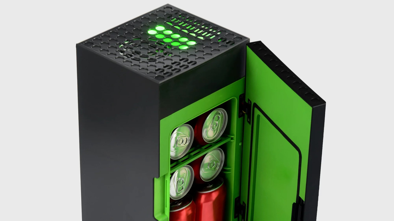 Deals: Walmart Is Offering A Huge Discount On The Xbox Mini Fridge