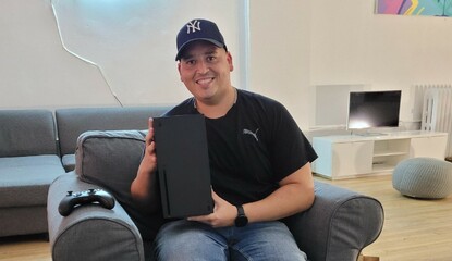 NYC First Responder Becomes The First Consumer To Try The Xbox Series X
