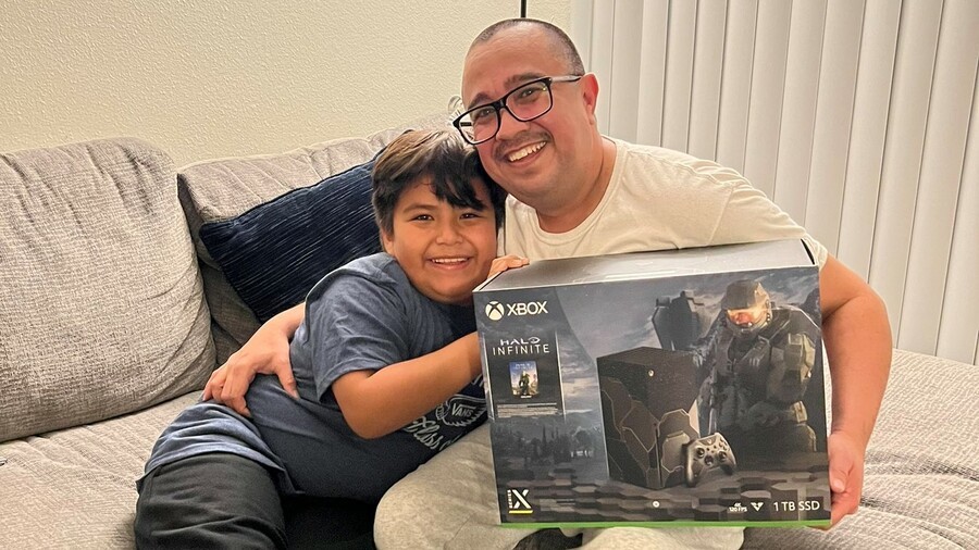 Xbox Fans Go Viral With Heartwarming Reaction To New Series X Console