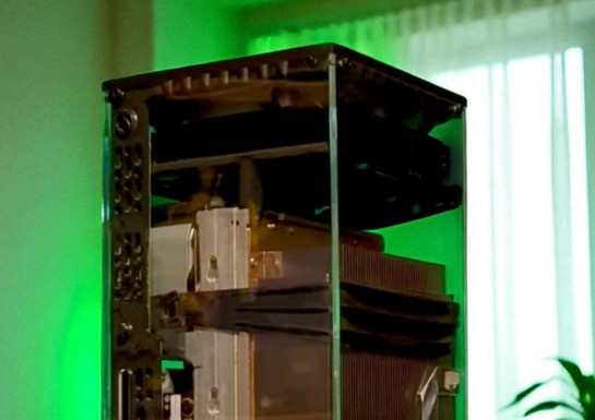 This 'Clear Edition' Xbox Series X Is Going Viral Right Now