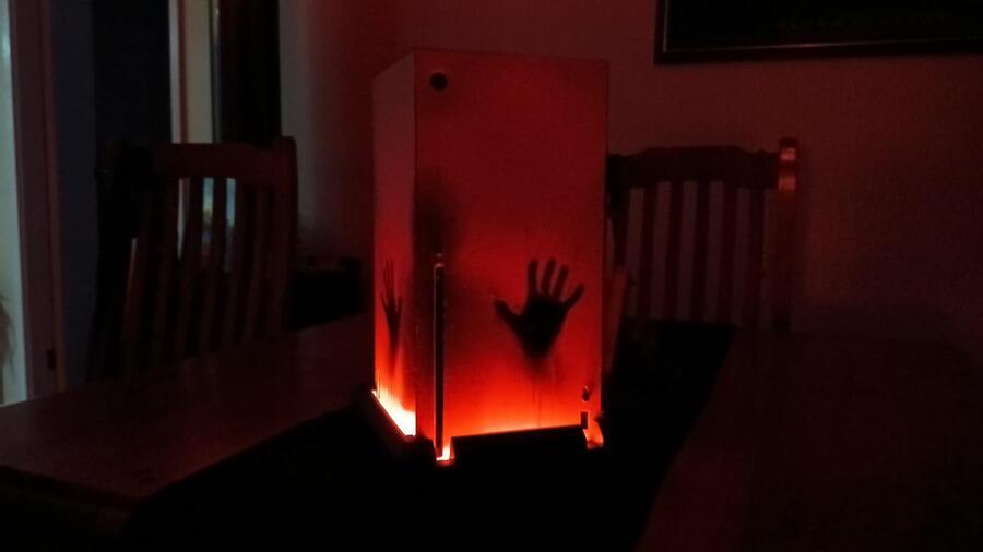 Random: This Custom Xbox Series X Looks Amazing, And Fits Right In For Halloween2