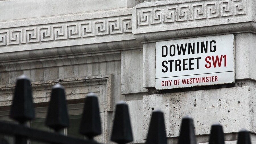 Microsoft Reportedly Invited To 'Showcase Its Products' At UK's 10 Downing St Next Week